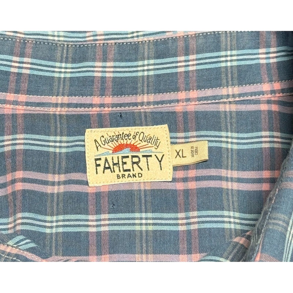 Faherty Shirt Mens XL Blue Pink Plaid Lightweight Preppy Button Up Casual